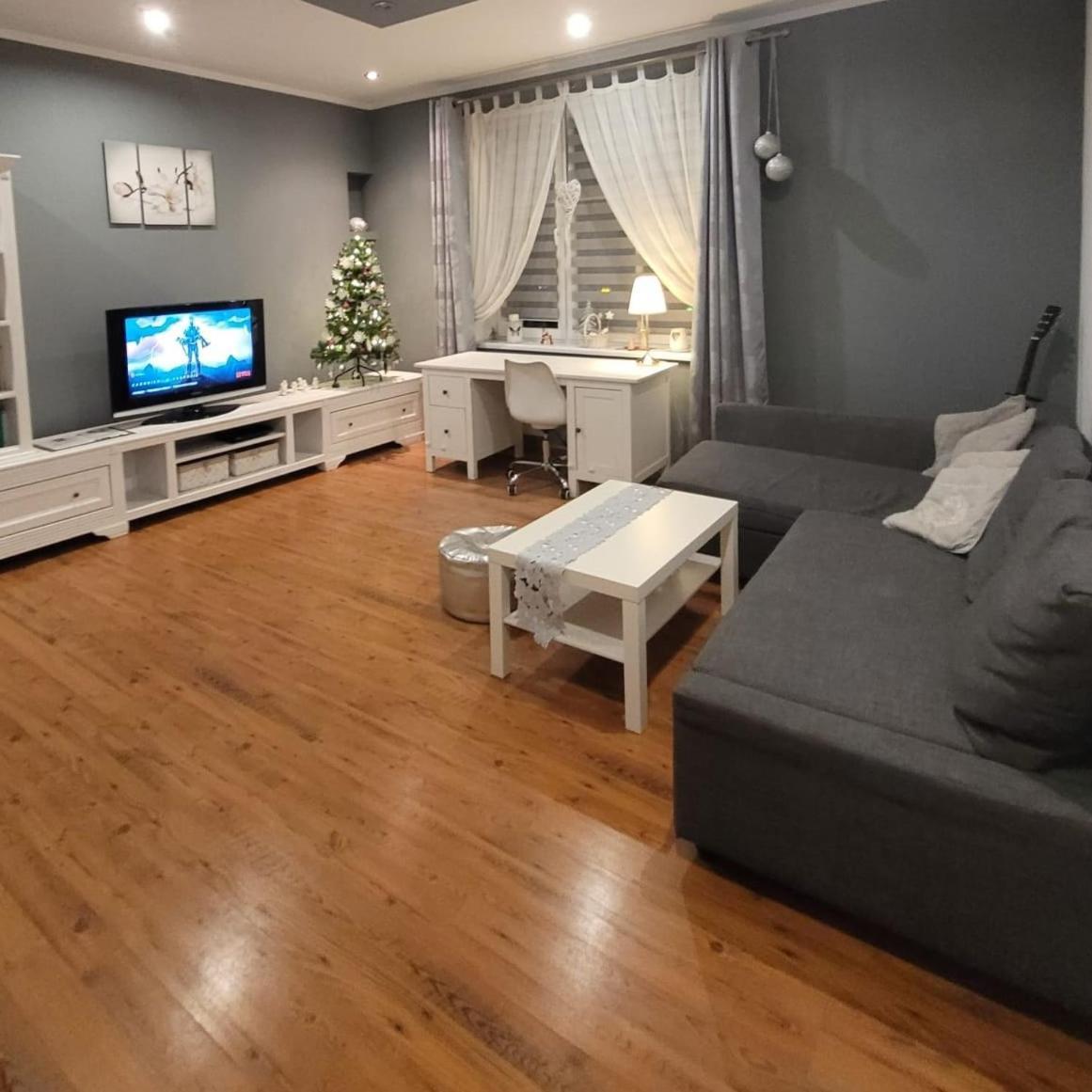 Apartament Pablo 75M2 W Centrum Tarnowskich Gor Tarnowskie Gory Ngoại thất bức ảnh