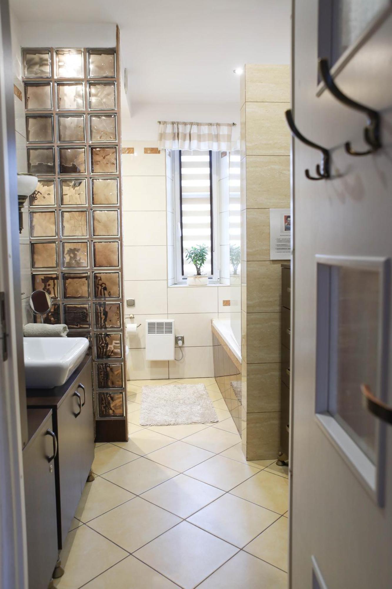 Apartament Pablo 75M2 W Centrum Tarnowskich Gor Tarnowskie Gory Ngoại thất bức ảnh